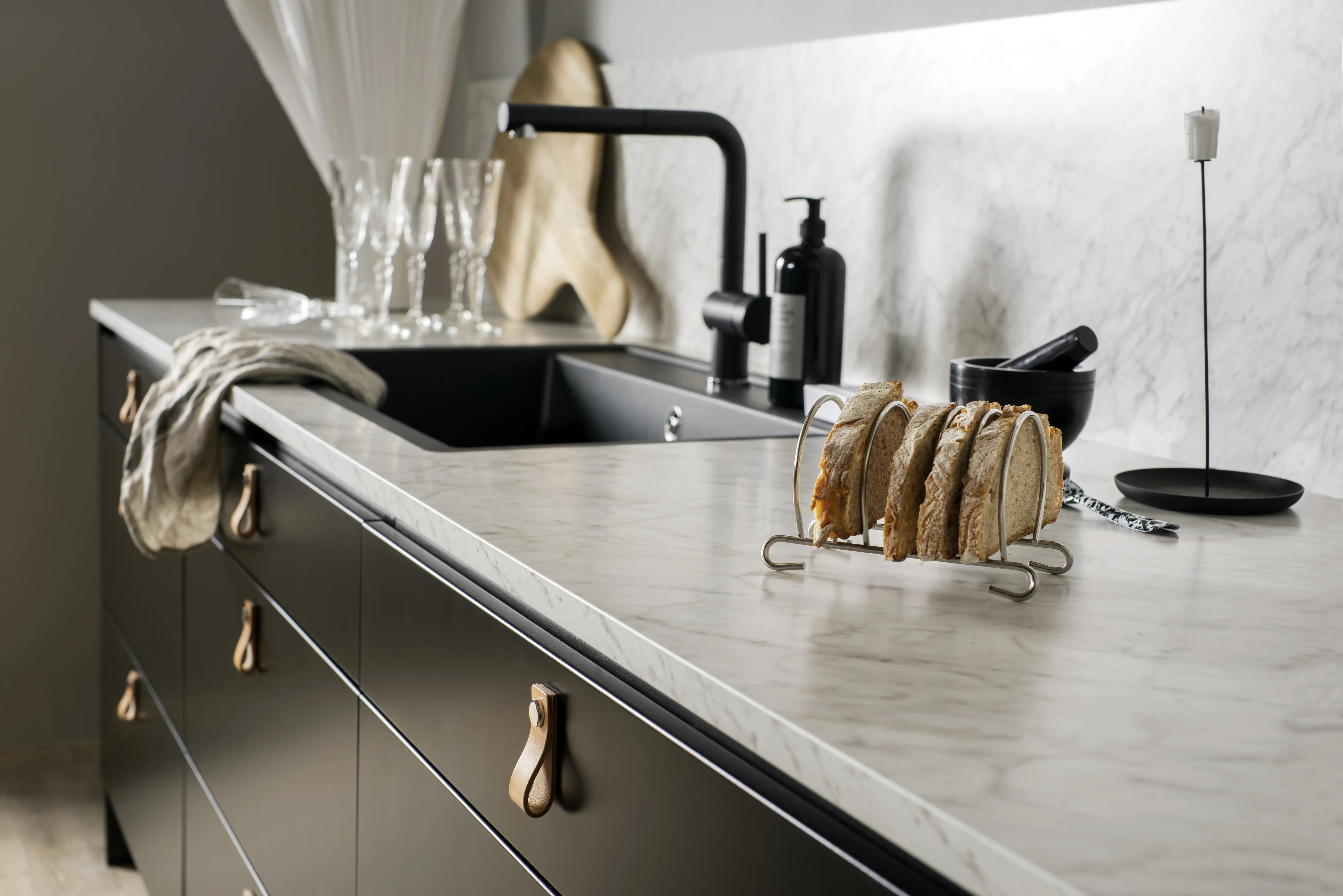 6696f-ndf-carrara_bianco_6.jpg