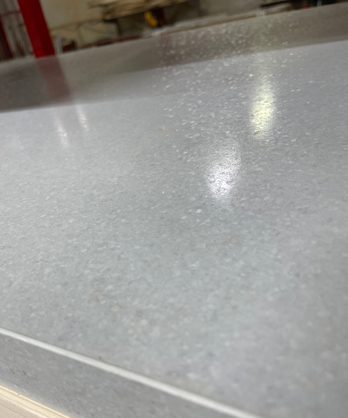 5212F-Icy_Quarstone_RAD.jpg